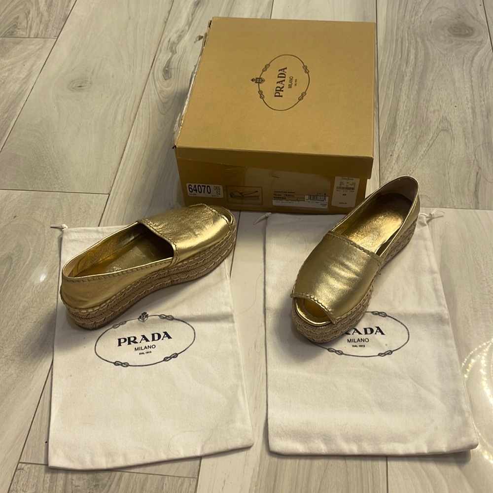 Prada Calzature Donna Platino Gold Platforms size 6